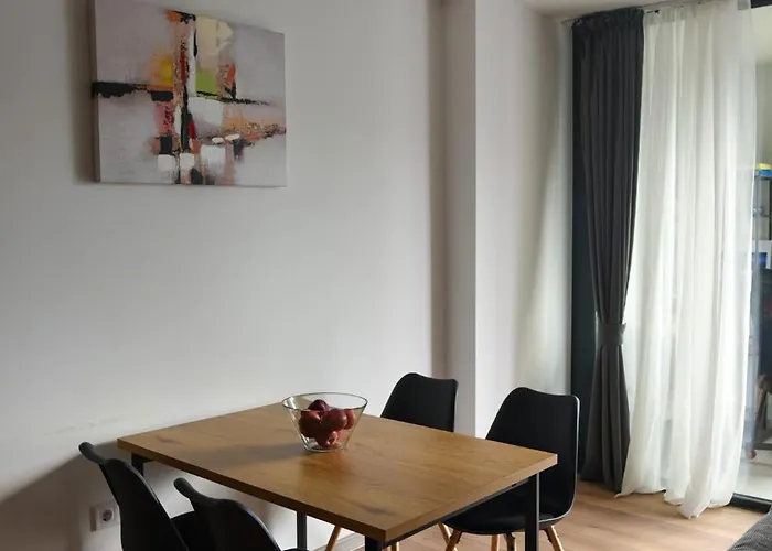 Appartement Sunlit Elegance Escape Varna