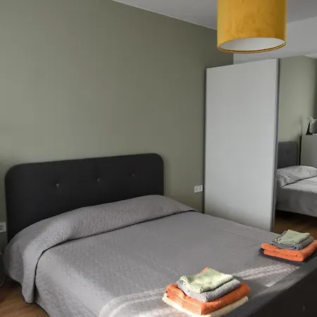 Sunlit Elegance Escape * Varna